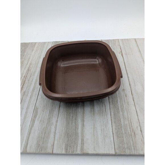 Rubbermaid 2 Cup Storage Container #2243 Square NO Lid Vintage Servin Saver - Picture 1 of 9